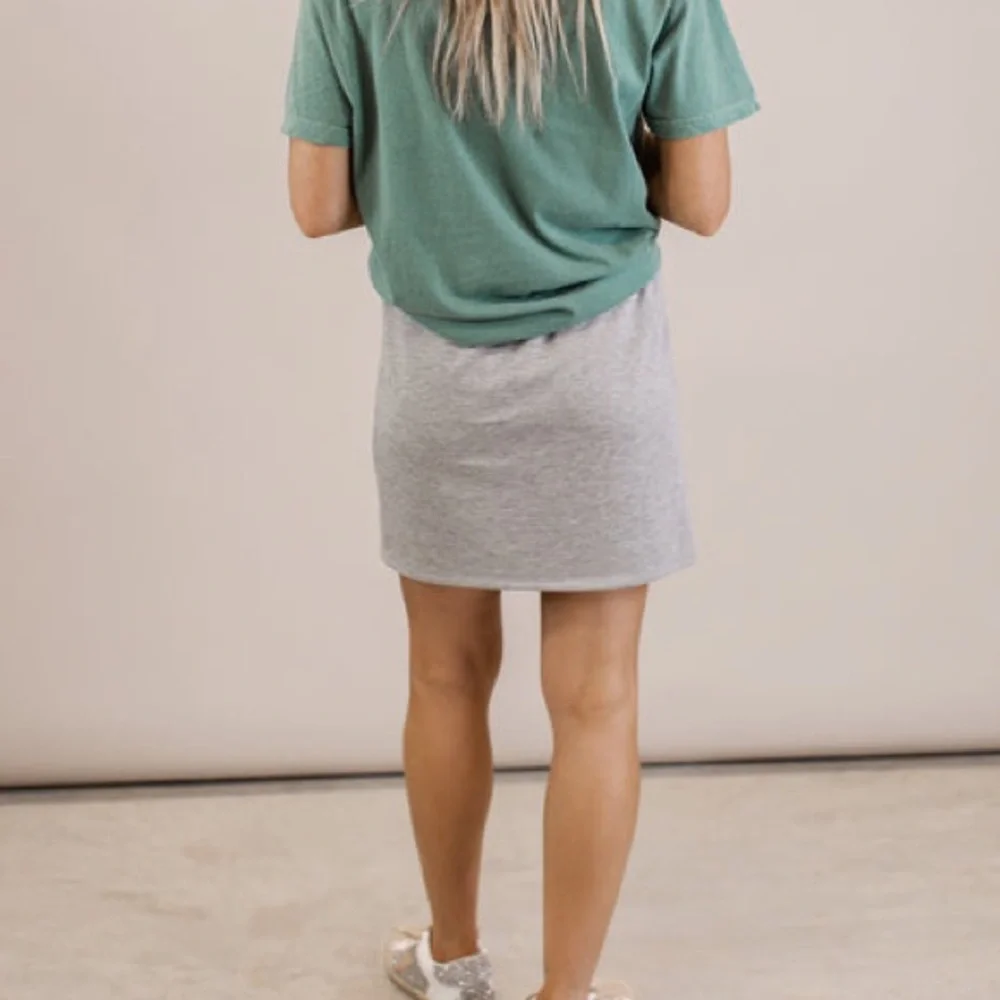 HEM & THREAD sweatshirt skirt in heather gray size small pockets comfy